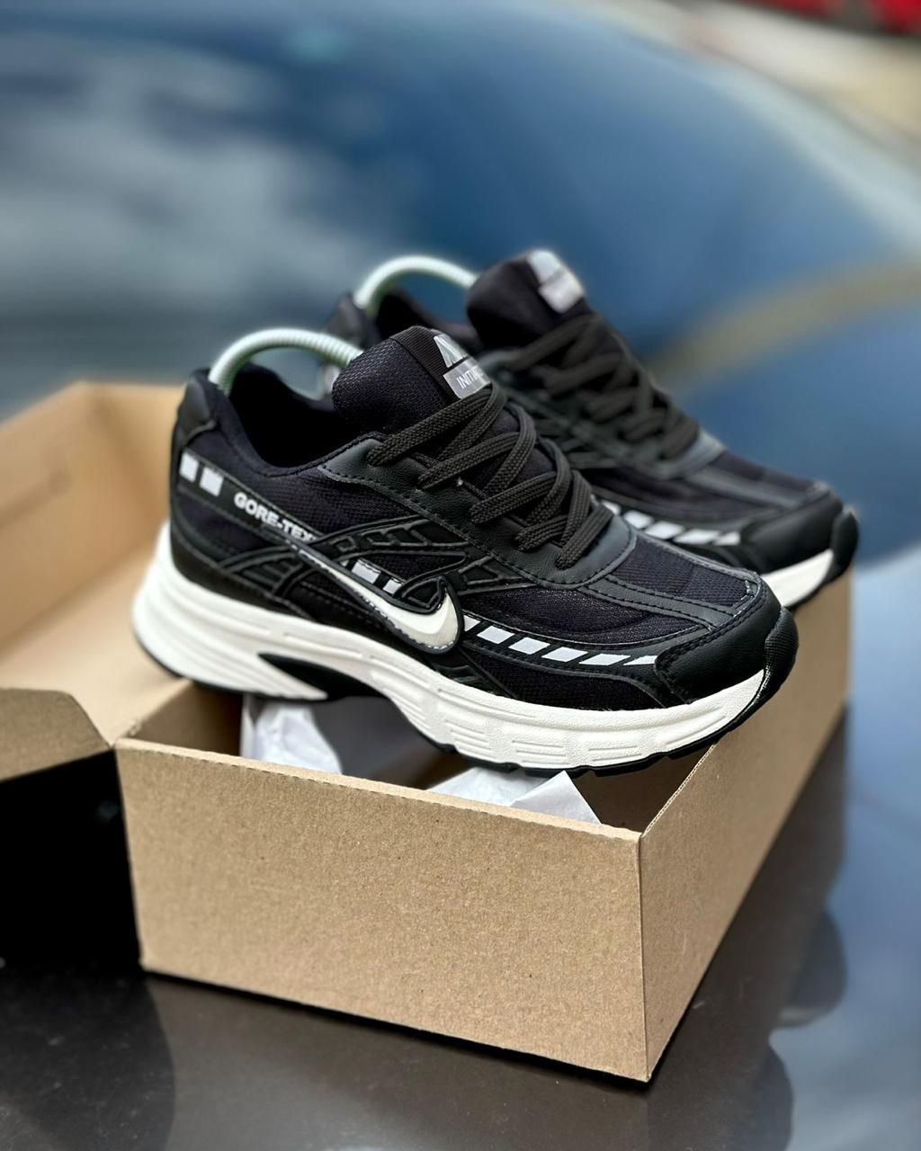 NIKE INITIATOR UNISEX